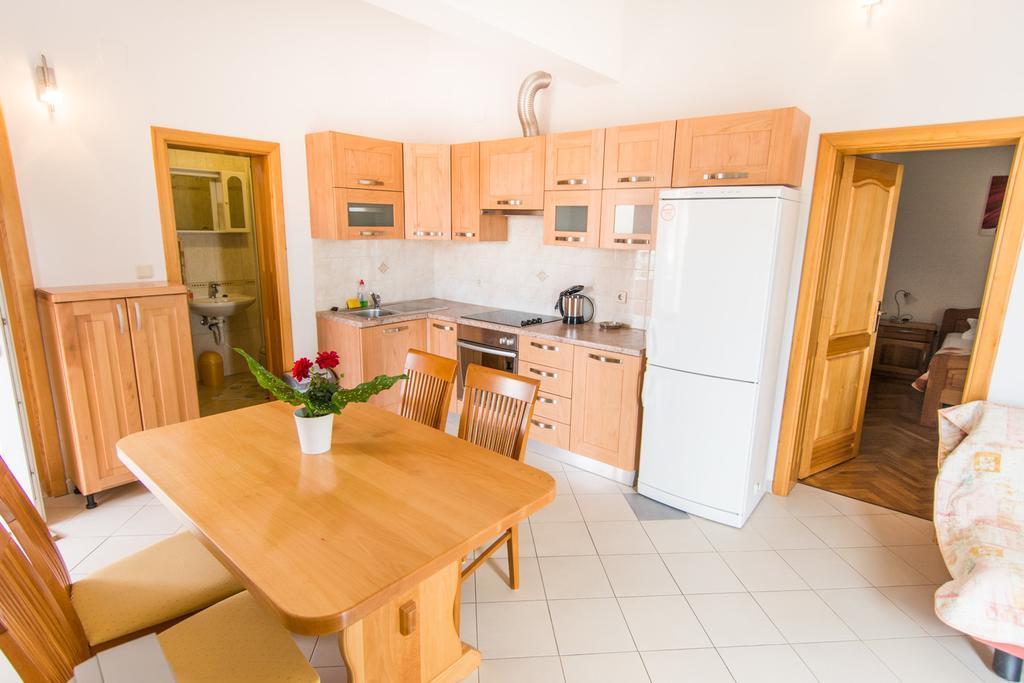 Apartments Basilea Биоград-на-Мору Номер фото