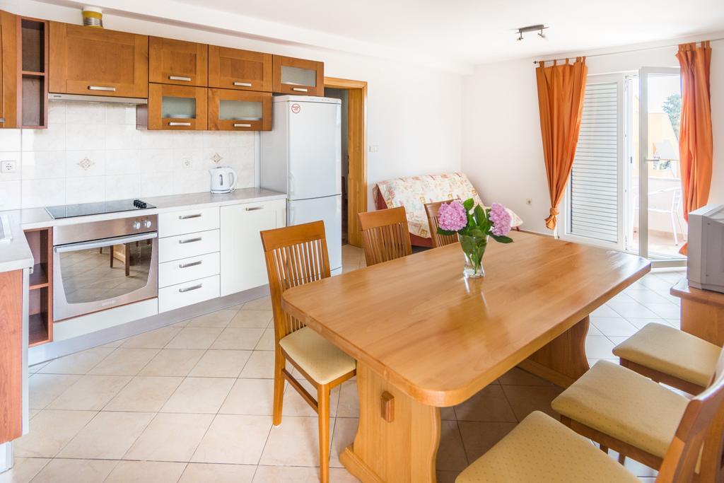 Apartments Basilea Биоград-на-Мору Номер фото